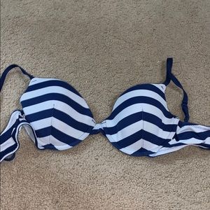 Chevron bra